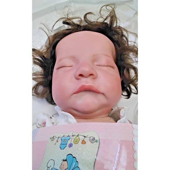 Mikaiqi Toy & Gifts 17" Baby Soft Skin Realistic Newborn Baby Dolls - Picture 2 of 9